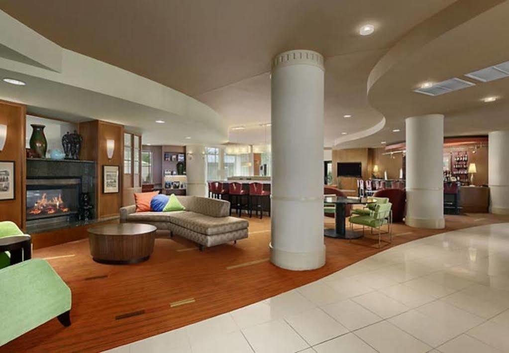 Courtyard Lancaster Hotel Fertility Exterior foto